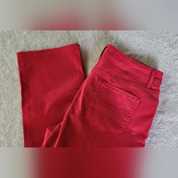 Bandolino mandie red jeans size 10 - Picture 3 of 4